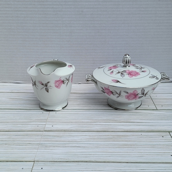 Sango Rosetta 3104 Creamer & Sugar Bowl w/Lid w/Platinum Trim Japan Pink Roses - Picture 4 of 14